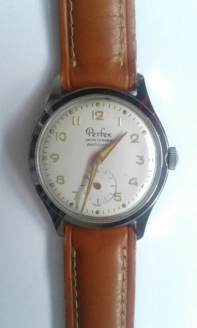 Montre Femme Suisse AUREA – Mécanique 17 Rubis – Boîtier Doré 21mm – Bracelet Cuir Neuf – Occasion Bon état
