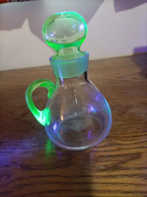 Glass Jug Pot Bottle With Green Uranium Glass Stopper & Handle Art Deco UV Glows