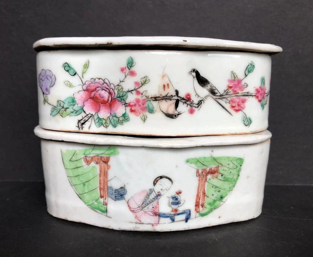 Two Chinese Famille Rose Porcelain Boxes Carved Lid 19th C