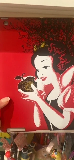Snow White, Disney Store IPAD (might fit mini) Cover, Never used. Beautlful