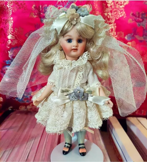 Antique Reproduction Bride Doll Huebach 8" Jeannie Di Mauro All Porcelain Doll