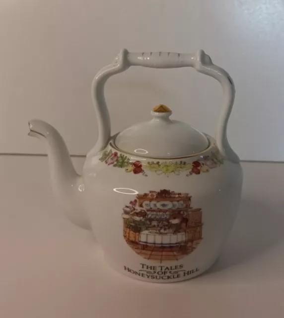 Regency Fine Arts Vintage 2003 The Tales of Honeysuckle Hill Mini Teapot
