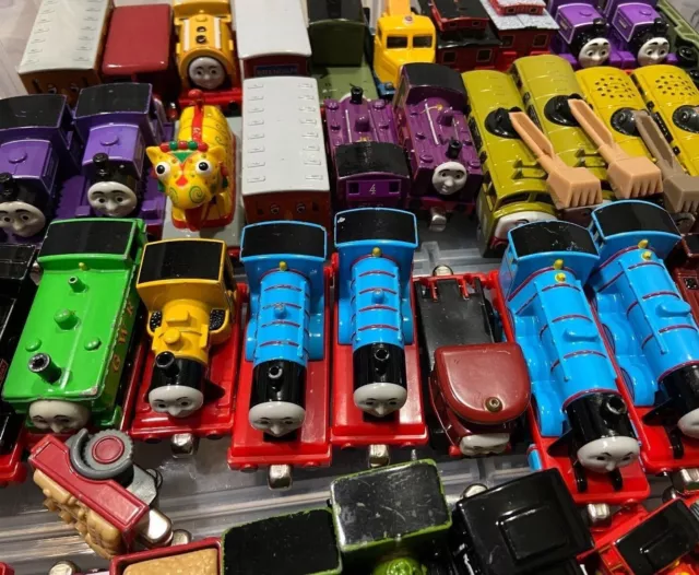 Thomas & Friends Die-Cast Magnetic Trains and cars - YOU PICK