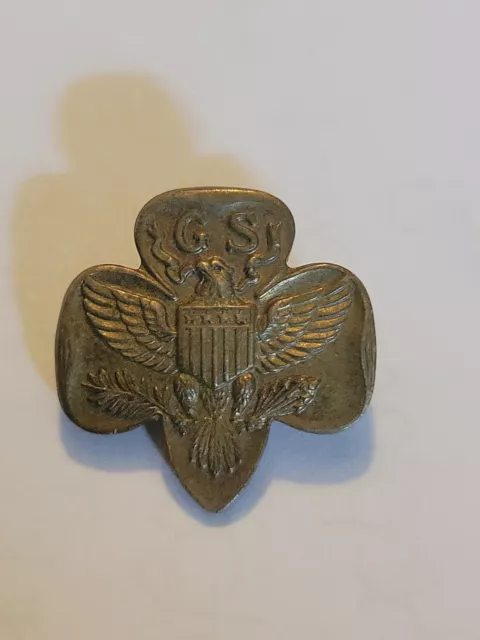 Girl Scout GS Membership Gold Trefoil Eagle Brownie Lapel Pin Vintage