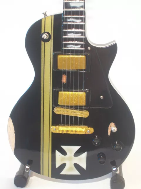 Guitare miniature ESP Iron Cross James Hetfield Metallica 2