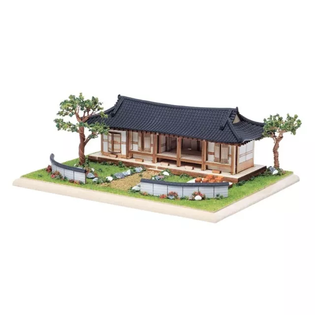 YoungModeler Korean Traditional Tile-Roofed House Diorama / Wooden Model Kit
