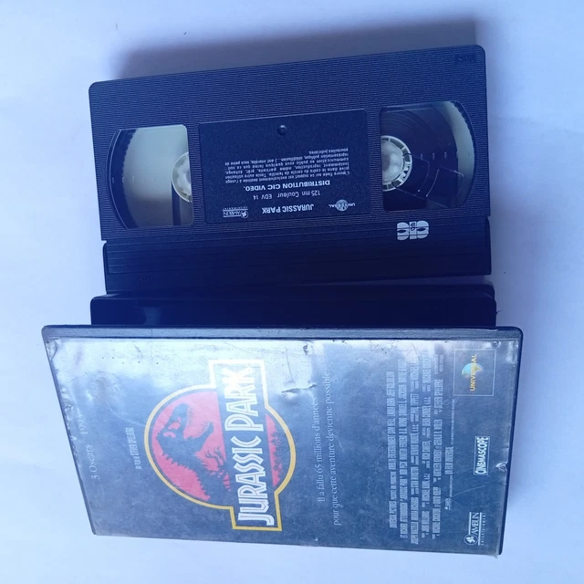 RARE VHS HORROR Sci-f Clamshell Big Box Jurassic Park Sam Neill Laura ...
