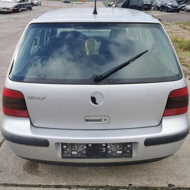 Golf 4 Boxen Hinten Einbauen 5 Türer