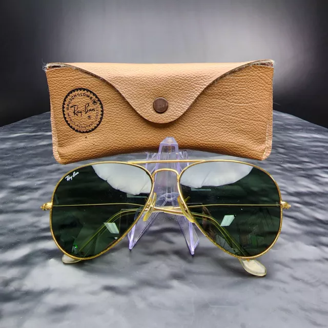 Vintage Ray Ban Bausch & Lomb Gold Frame Aviator Sunglasses + Original Case 🕶️