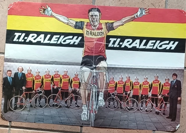 Lot Goodies Equipe Cofidis Cyclisme 2024 Affiche Bidon Bougie