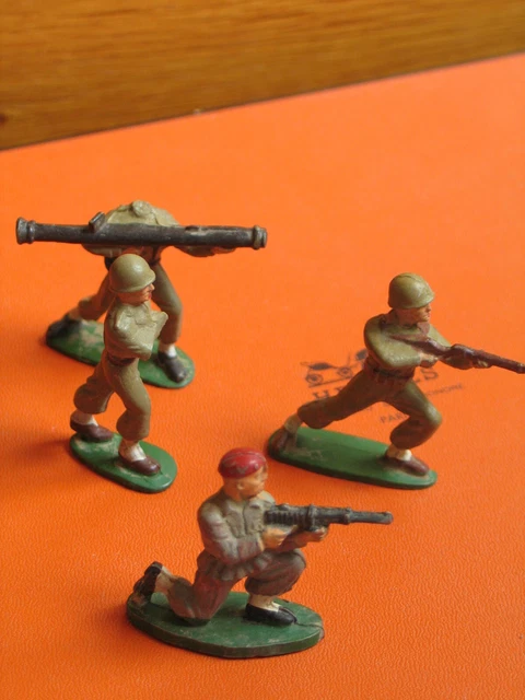 Lot De 10 Figurines Soldats Starlux – 2ème Guerre Mondiale – Infanterie Française – Occasion