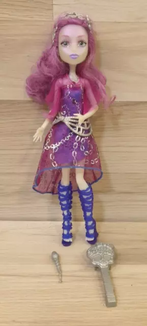 Monster High Ari Hauntington Welcome to Monster High Singing Popstar Doll..