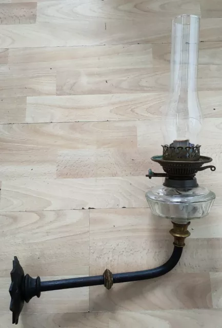 Antique Vintage Glass Brass Wall Mounted Oil Paraffin Lamp