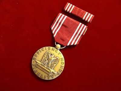 Engraved WW2 US Good Conduct Medal, Named with Ribbon Bar