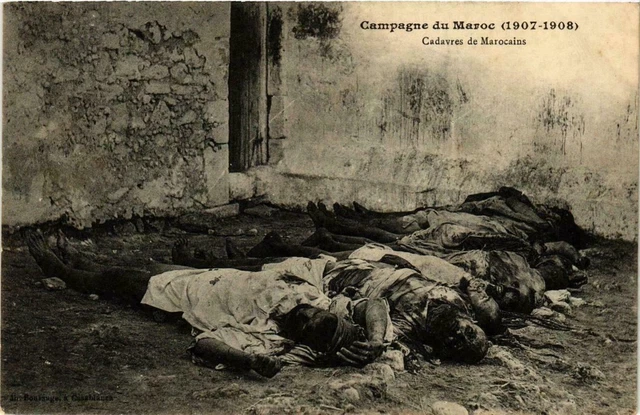 CPA AK Moroccan Campaign (1907-1908) Corpses of Moroccans MOROC (738589)