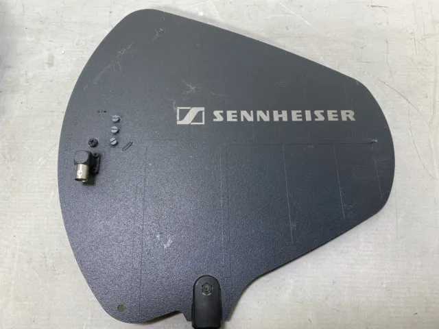 Sennheiser A12AD-UHF 840 - 876 MHz Antenna direzionale aerea attiva