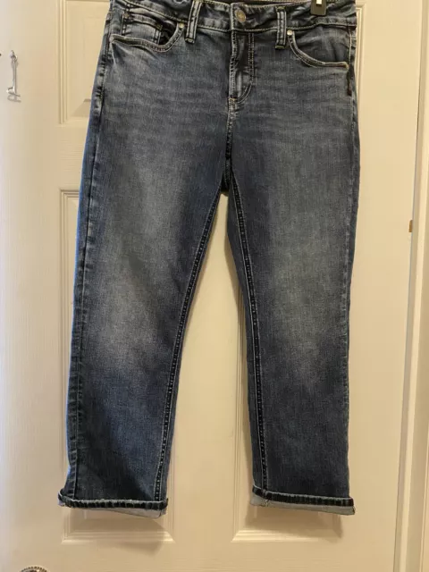 Silver brand blue jean capris 27/L 23.5