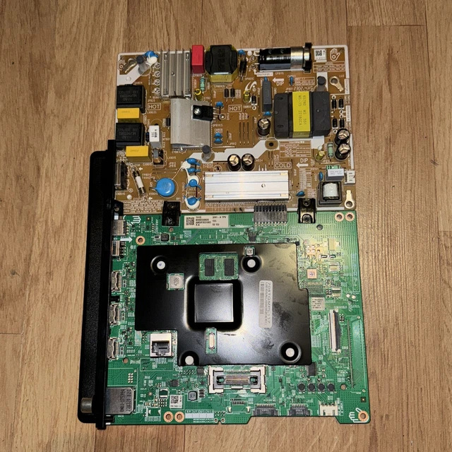 CARTE MÈRE / Alimentation pour télé HISENSE model 43e79kq (neuf ) EUR