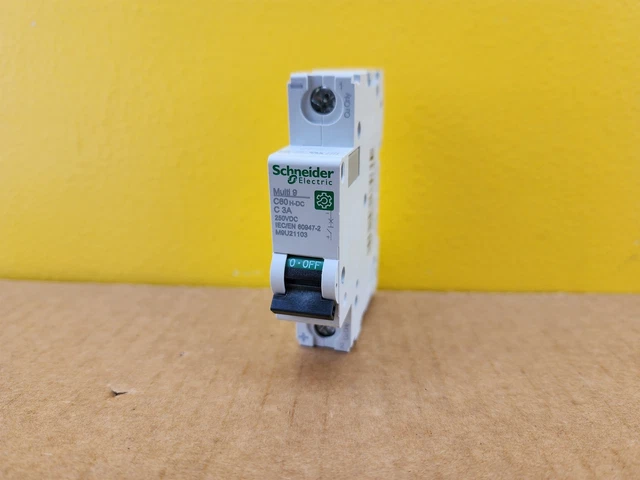 NEW Schneider Electric Multi 9 C60H-DC Miniature Circuit Breaker , C curve, 3 A