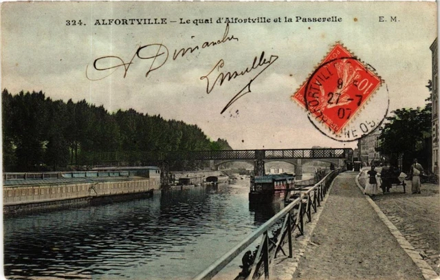 CPA ALFORTVILLE Le Quai d'Alfortville et la Passerelle (600112)