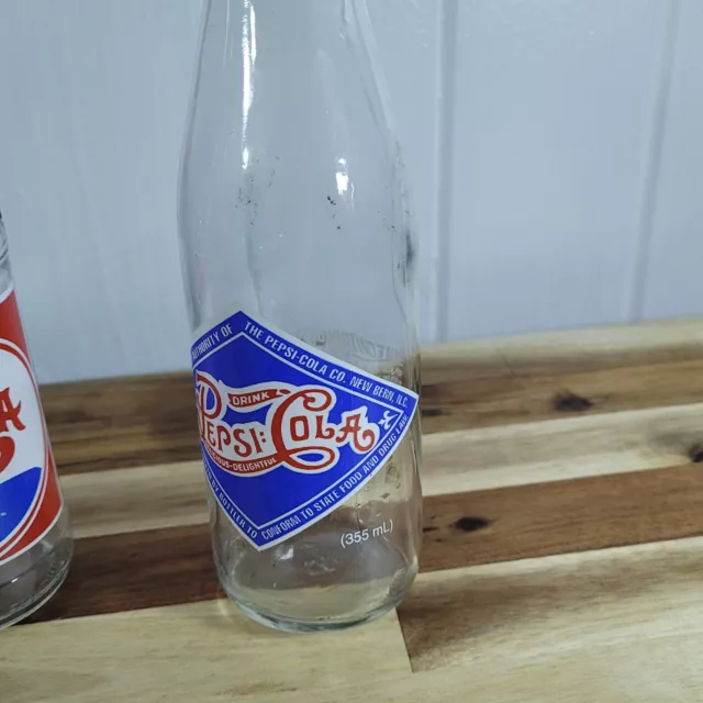 Lot of Two VINTAGE Clear Glass Pepsi Cola Bottles 12oz Double Logo Embossed Body 3