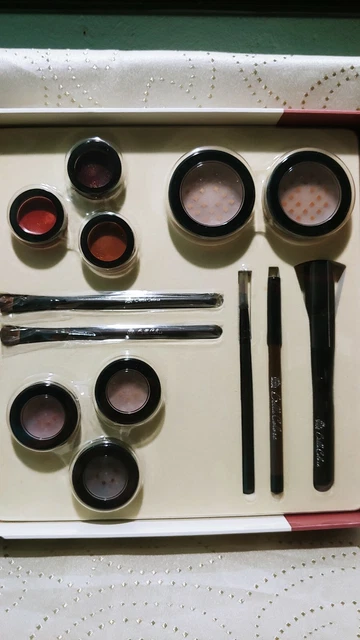 Bella coloure minerali by borgeshe 13 piece mineral cosmetic & brush set