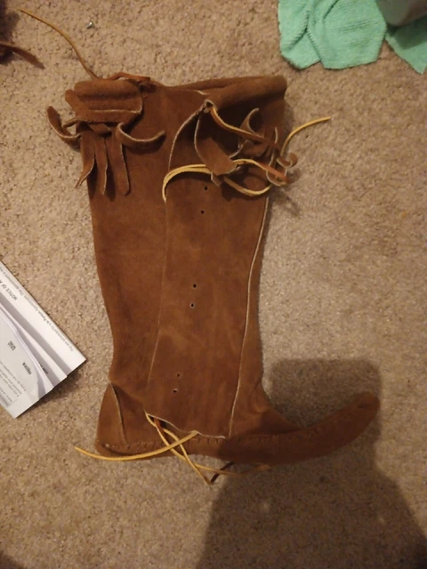 vintage taos moccasins Size 9 Women's Fringe Cut High Rise