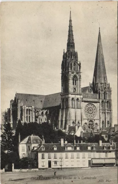 CPA Chartres Les Fleches de la Cathedrale FRANCE (1154851)