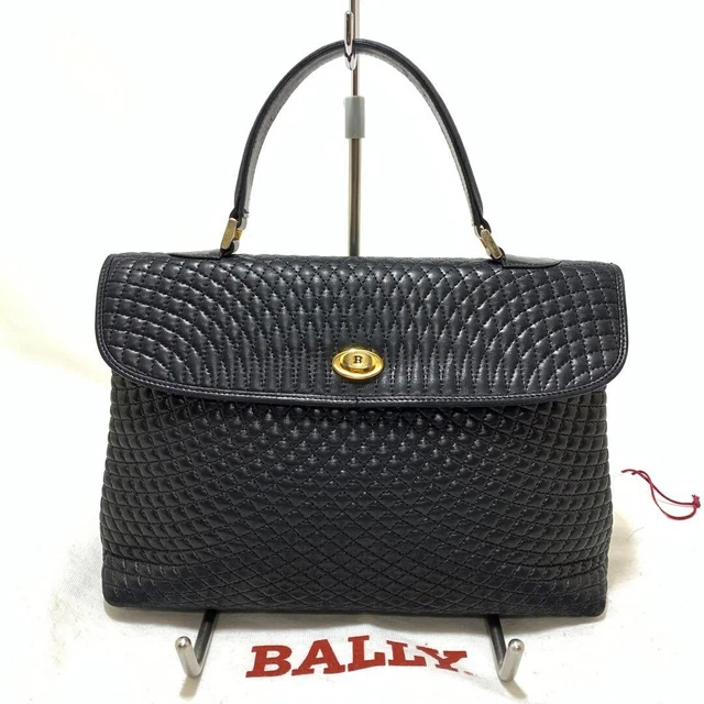 Bally handbag quilted turnlock leather black hardware with storage bag