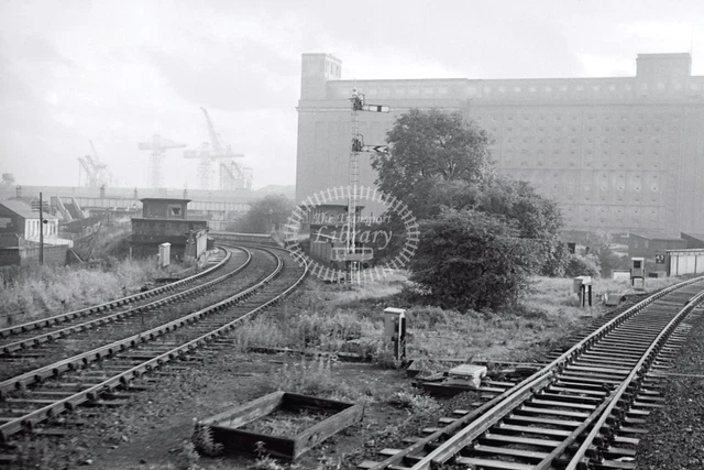 PHOTO BR British Railways Station Scene - PARTICK WEST 1964 3