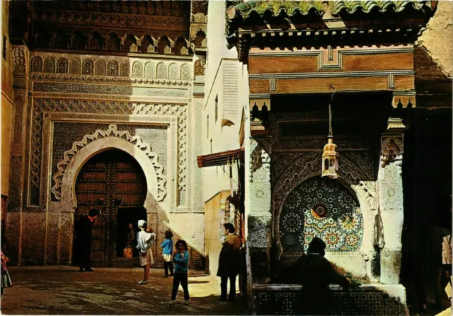 CPM AK Fez- La fontaine MAROC (880409)