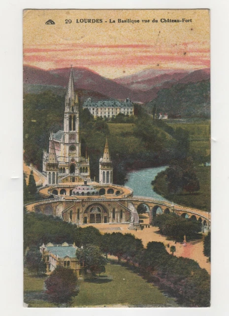 Carte Postale Ancienne (CPA) – Gavray (50) – Vue Du Château Et De La Vallée De La Bérence – Années 1900