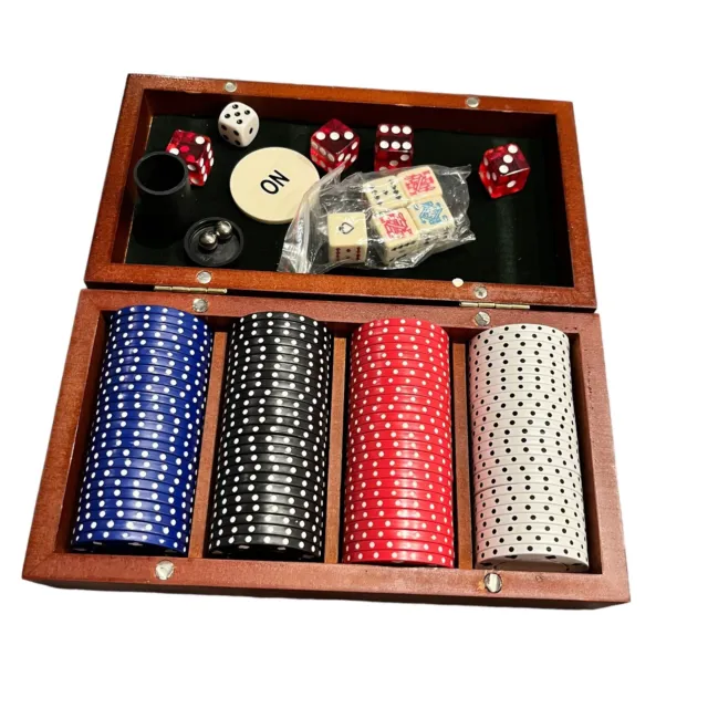Harvard Brand Chips and Dice 100 Poker Chips Red White Black Blue