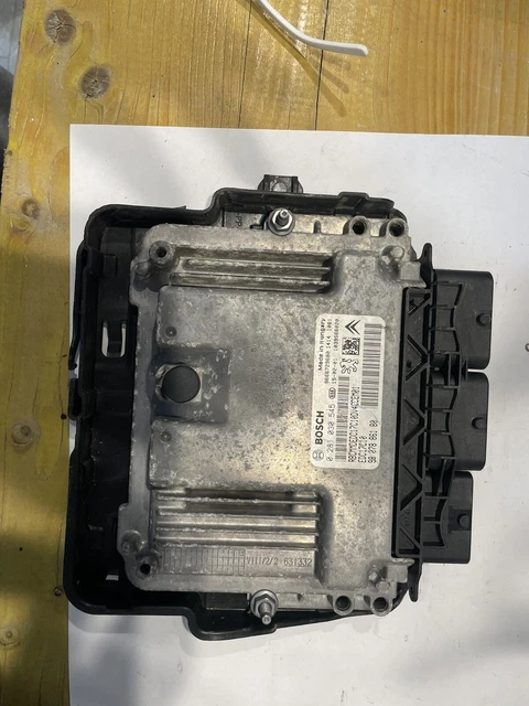Calculateur Bosch EDC17C10 Décodé Pour Peugeot 208 1.4 HDI - Référence 0281017920 / 9677529580