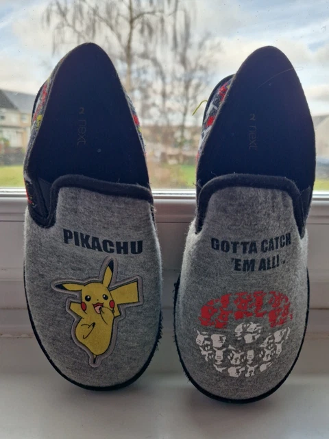 Pokemon slippers size 2 online