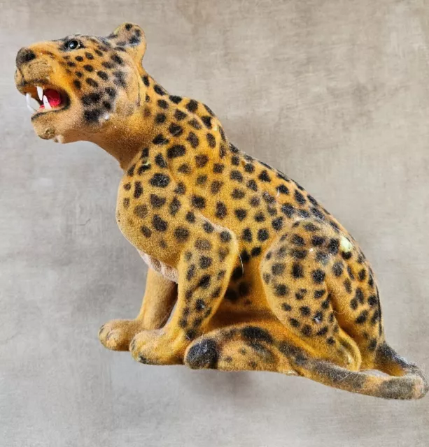 Cheetah Statue Sculpture Idol Animal Figurine Home Decor