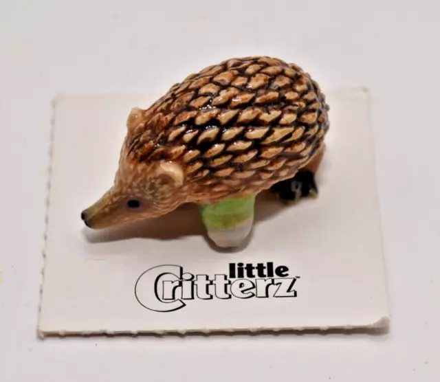 Little Critterz LC601 "Urchin" Rescue Hedgehog - Miniature Porcelain Figurine