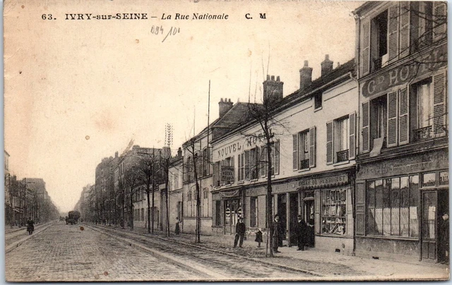 94 IVRY SUR SEINE - la rue nationale, vue partielle.