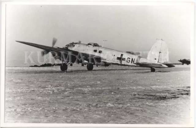 S712 photo Wehrmacht archive repro Luftwaffe aircraft He111 5th/KG4 winter Russia