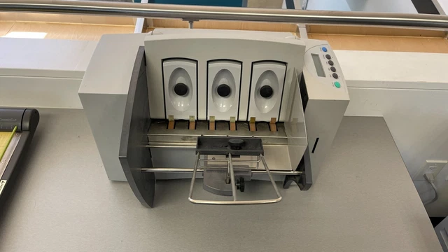 Pitney Bowes DA-550 Address Printer for Envelopes & Postcards
