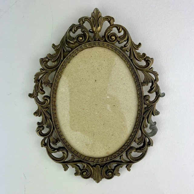 Metal Brass-tone Ornate Oval Picture Frame Small/Miniature Hollywood Regency Vtg