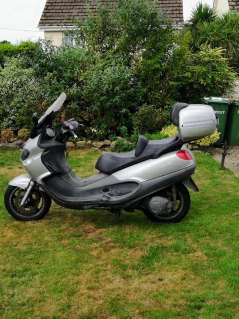 Now sold. Scooter Piaggio X9 500 scooter Good running condition for age