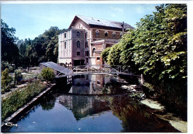 CP 91 ESSONNE - Brunoy - Le Moulin - Les bords de l'Yerres