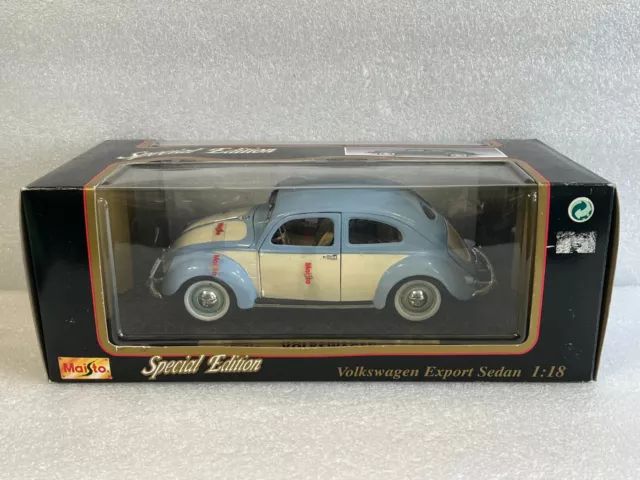 MAISTO 35820 VOLKSWAGEN Export Sedan Blanc Bleu 1951 1 18 Voiture