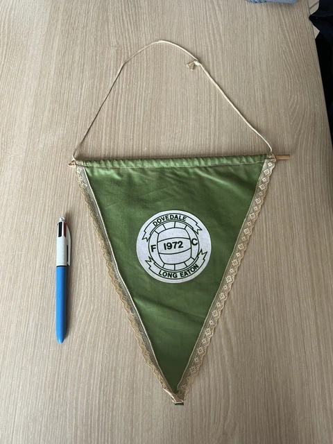 Fanion Santos FC Vintage Signé Par Pelé – Objet De Collection Rare – Brésil