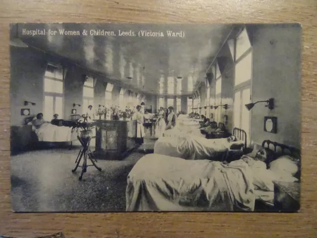 Leeds, Women & Childrens Hospital, Victoria Ward.old Printed Postcard.