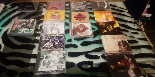 Nirvana Clash Rage Against Cure Massive Attack Radiohead Pearl Jam Lot of 15 CDs