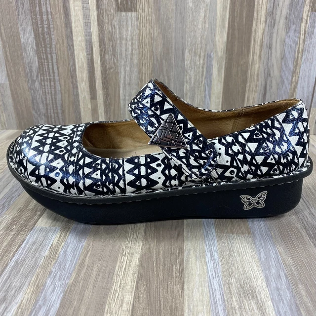 Alegria paloma green discount mary jane loafers