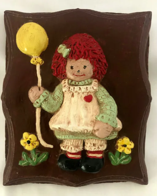 Vintage Raggedy Ann Handmade Wall Plaque Plaster Wall Hanging 5 1/2 x 6 inches