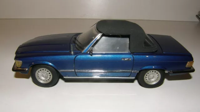 Franklin Mint Mercedes-Benz	450 SL Roadster, B11ZH11, LE 301 von 450